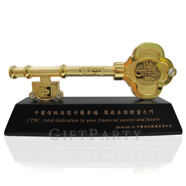 中國信託贈品,銀行贈品,客製款鑰匙造型擺飾