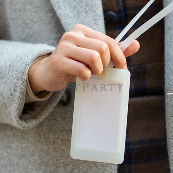 Design Clear Silicone ID Lanyard Card Holder,精品贈品,品牌贈品,高端證件套,路設計感矽膠證件套,品牌贈品,計款矽膠證件套頸繩,Advertising gi