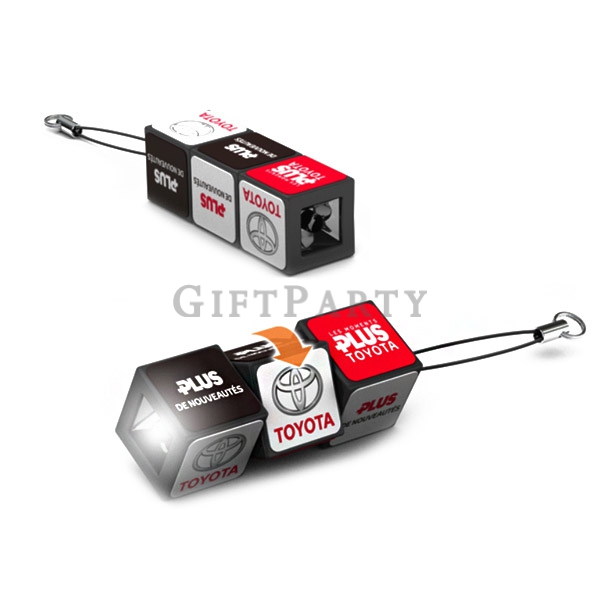 客製禮品,股東會贈品,迷你魔術方堆手電筒吊飾,Rubik’s Mini Flashlight ,汽車贈品,廣告贈品,汽車賞車禮,車展禮品,車展紀念品,賞車紀念品,