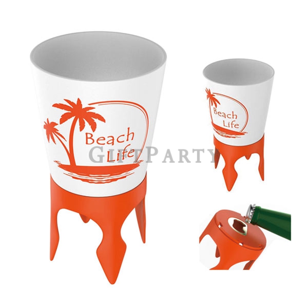 Plastic cup holder for beach with bottle opener,啤酒贈品,啤酒禮品,海邊禮品,沙灘杯架底部開瓶器2