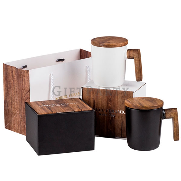 Ceramic Mug with Lid and Wooden Handle,客製化禮品,馬克杯,企業贈品,陶瓷馬克杯帶蓋木手柄