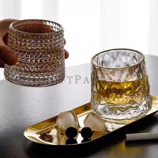 Revolving whiskey glass,旋轉威士忌杯酒杯