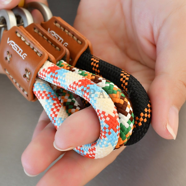 鑰匙圈,牛皮鑰匙圈,客製皮革鑰匙圈,品牌贈品,Leather keychain,企業贈品,牛皮編織鑰匙圈