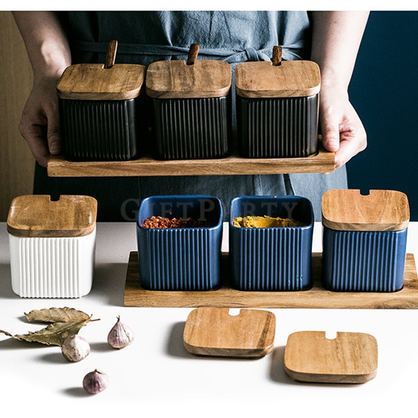 Set of three ceramic seasoning jars,陶瓷調味罐三件套