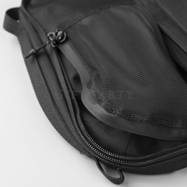 Tech Accessories Storage Bag Recycled Marine Plastic Fabric,科技配件收納袋再生海洋塑膠織物