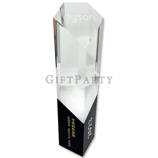 Customized crystal trophy,黑水晶獎盃,獎盃獎牌,黑水晶獎盃客製,客製化頒獎禮品,企業頒獎贈品,LOGO雷射內雕,高質感商務禮品,水晶紀念品,年度表彰禮