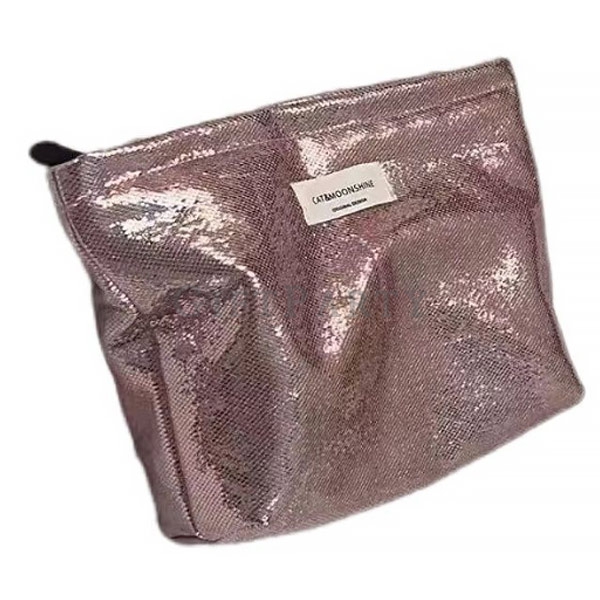 KOL贈品,品牌公關禮,PU閃銀化妝包,彩妝化妝包,