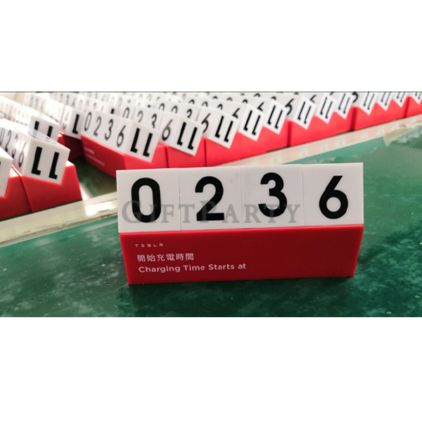 創意萬年曆,桌面擺飾,企業贈品,萬年曆客製,辦公室文具客製,年終禮品Creative perpetual calendar, desktop decoration, corporate gift, c